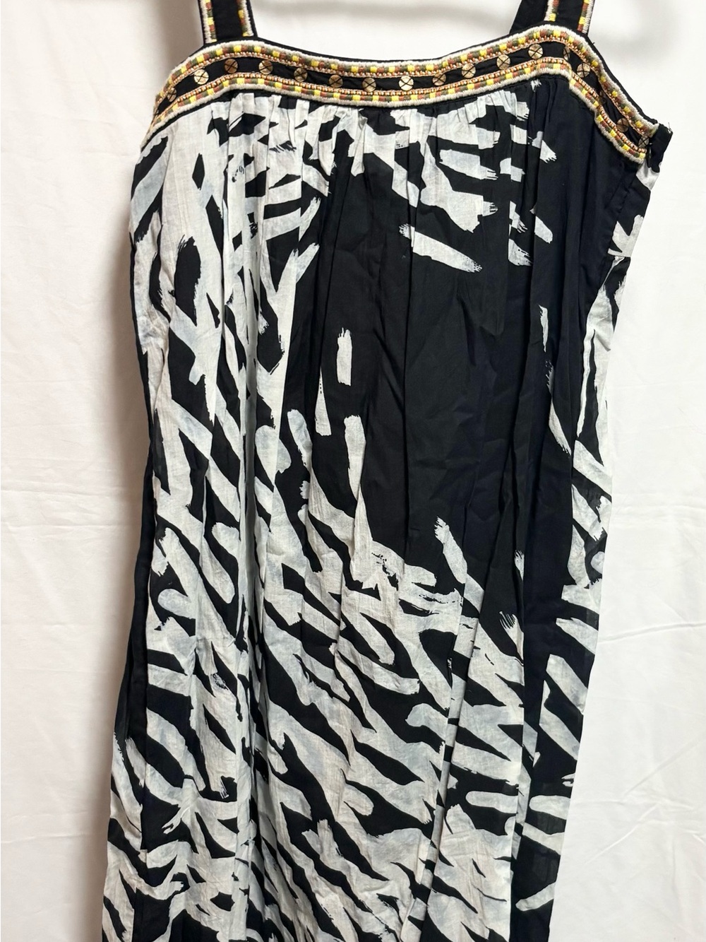 DKNY Black and White Printed Maxi Dress with embroidered Neckline